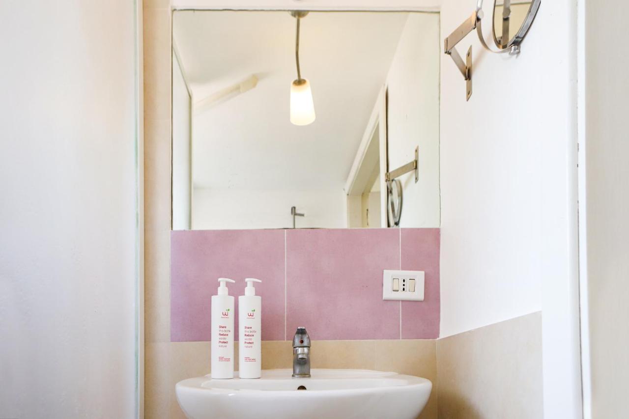 Con Terrazzo A Piazza Dante Appartement