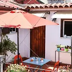 Appartamento Con Terrazzo A Piazza Dante