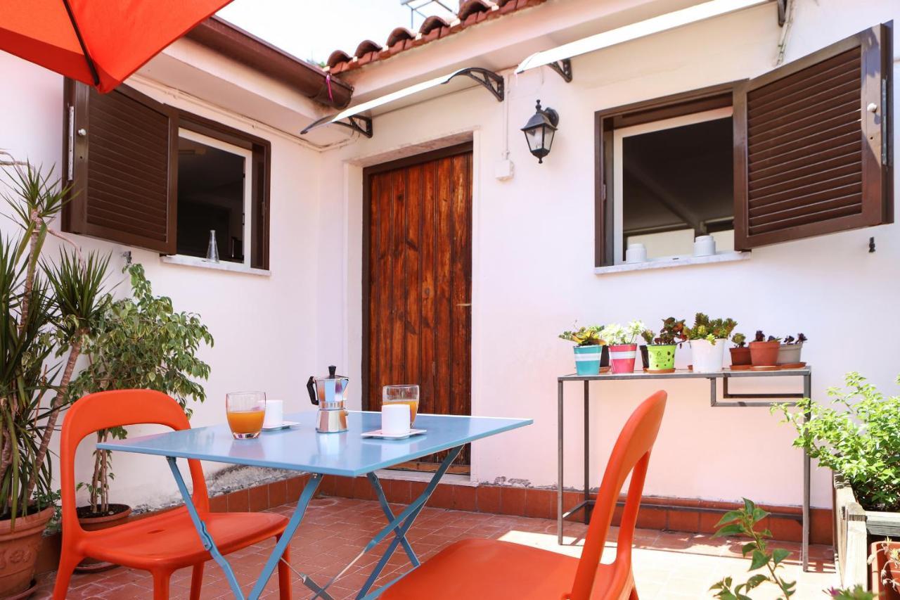 Apartment Con Terrazzo A Piazza Dante *