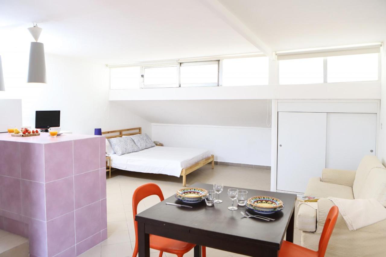 Apartment Con Terrazzo A Piazza Dante