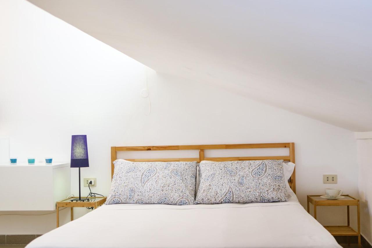Con Terrazzo A Piazza Dante Apartment